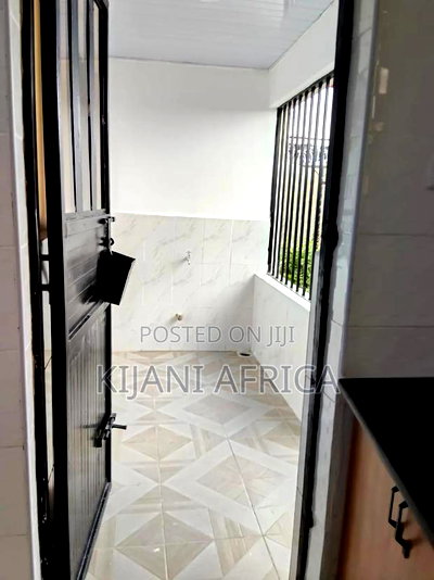 3bdrm Bungalow in Kitengela for rent - Image 11