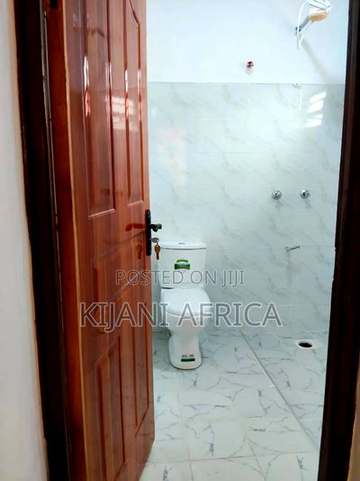 3bdrm Bungalow in Kitengela for rent - Image 15