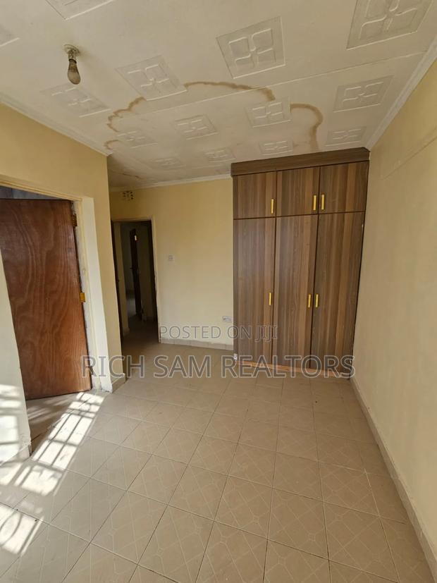 4bdrm Mansion in Mzee Wanyma, Nakuru Town East for sale