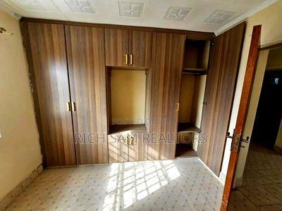 4bdrm Mansion in Mzee Wanyma, Nakuru Town East for sale - Image 11