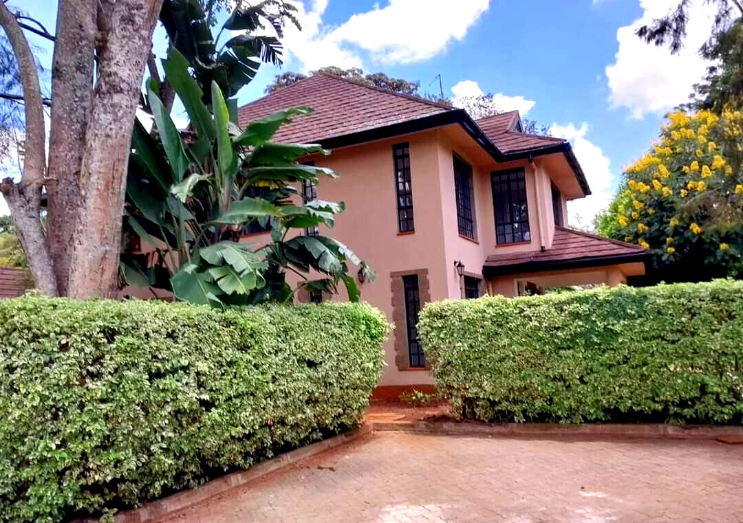 5-Ensuite Townhouse with Clubhouse & Pool – Karen Gated Community
