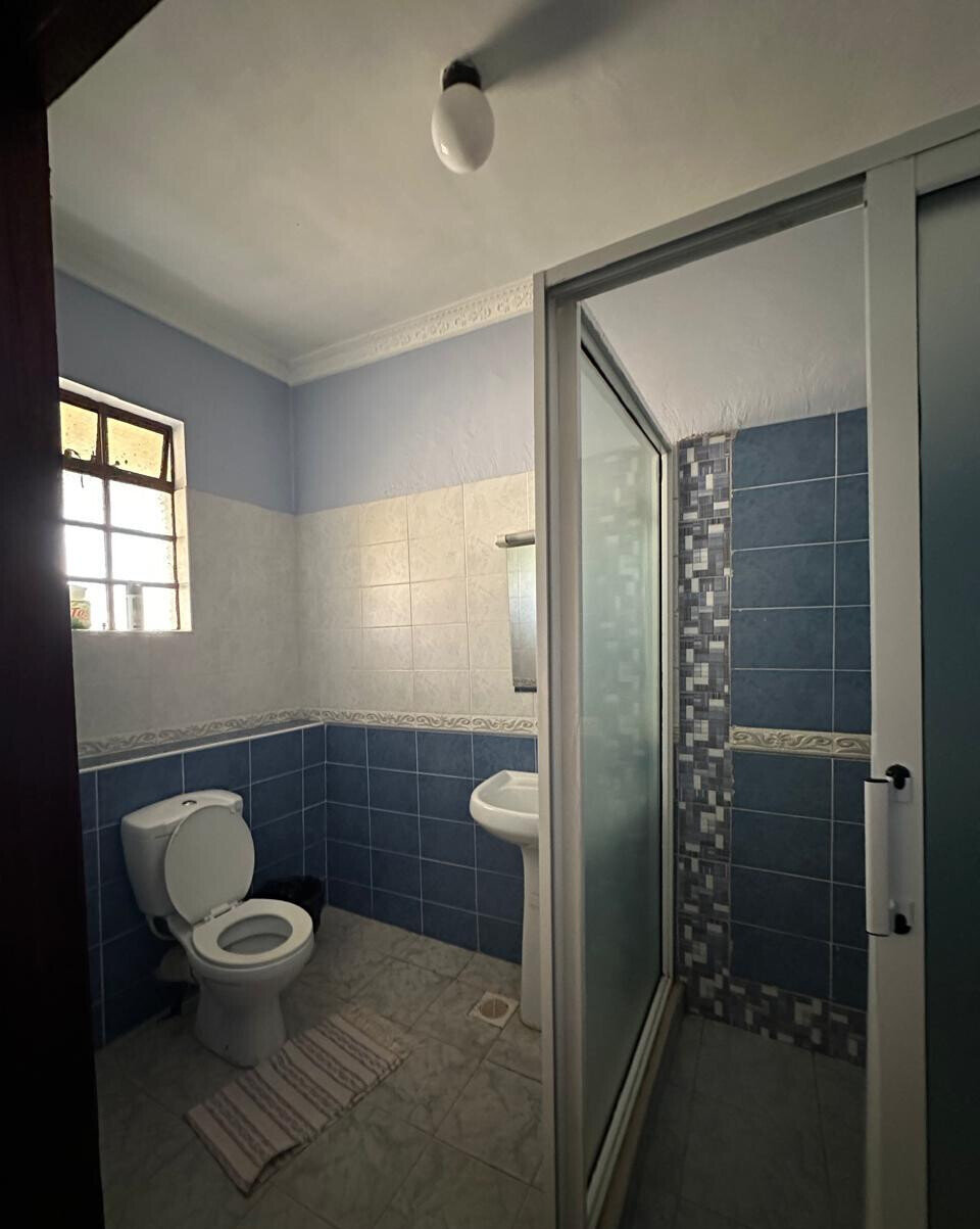 6-Ensuite Home with Guest Wing & DSQ on Half Acre - Muthaiga North