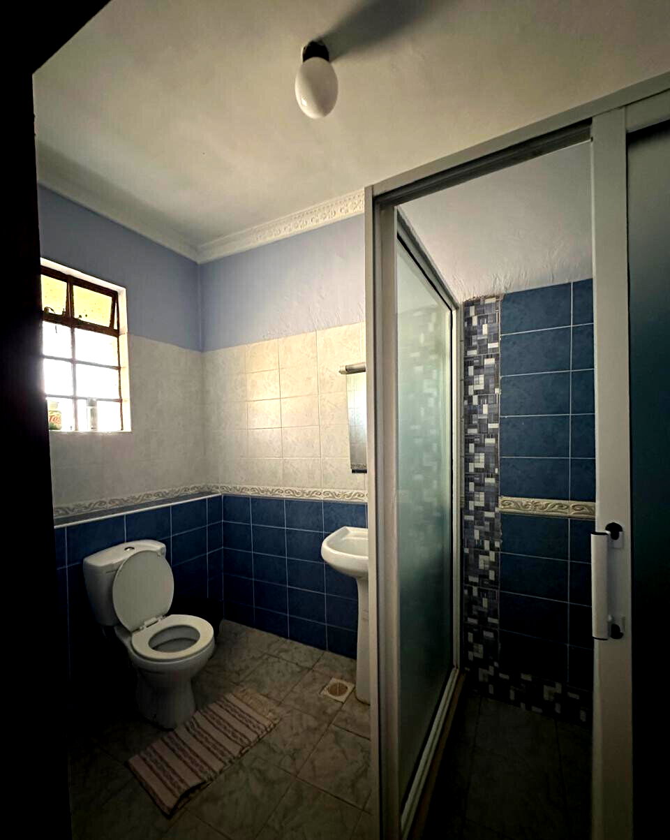 6-Ensuite Home with Guest Wing & DSQ on Half Acre - Muthaiga North
