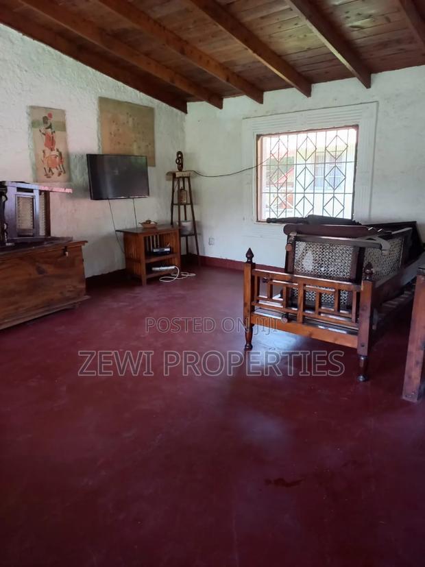 4bdrm Villa in Billionaires,, Malindi for sale