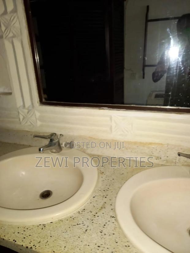 4bdrm Villa in Billionaires,, Malindi for sale