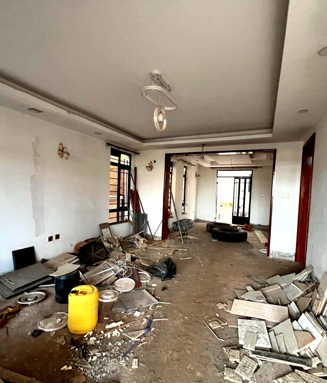 5BR All-Ensuite Villa with DSQ & Gated Security - Ruiru