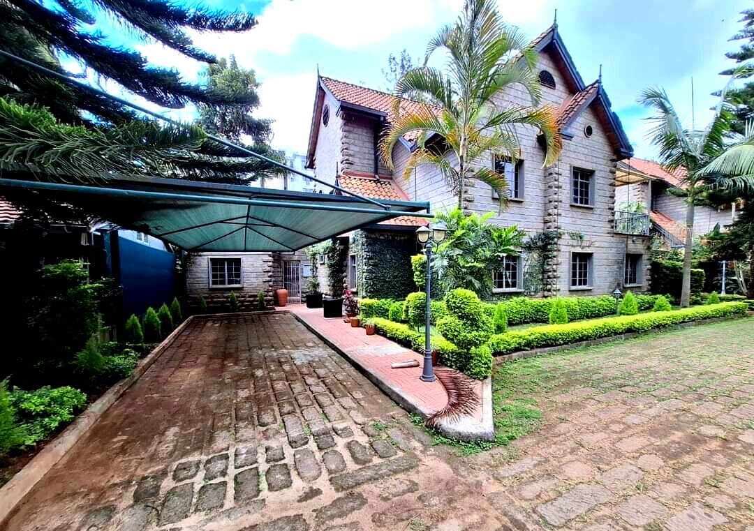 5BR All-Ensuite Townhouse with DSQ & Backup Generator - Kileleshwa