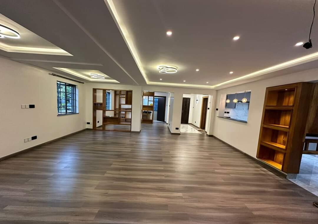 5BR All-Ensuite Townhouse with DSQ & Backup Generator - Kileleshwa