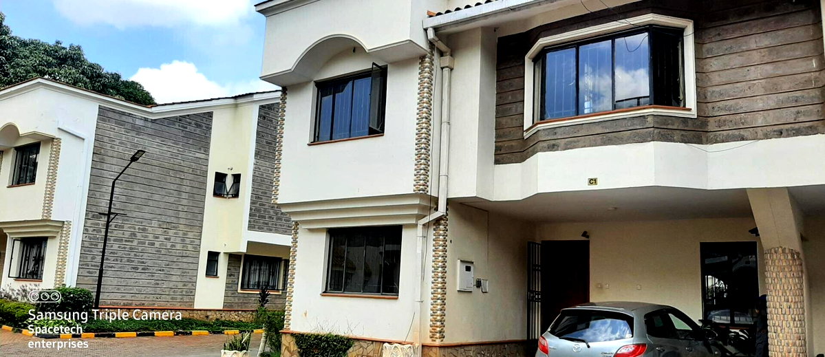 4-Ensuite Townhouse with Big Terrace & Pool - Westlands