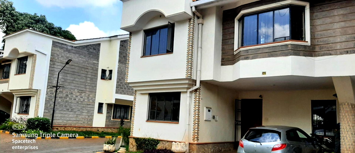 4-Ensuite Townhouse with Big Terrace & Pool - Westlands