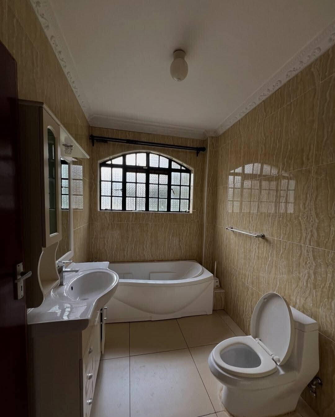 5BR Garden Home at KSh 400K