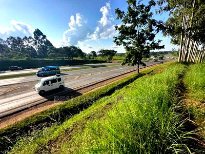 1/2 Acre for Sale in Kenol - Image 5