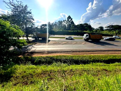 1/2 Acre for Sale in Kenol - Image 1