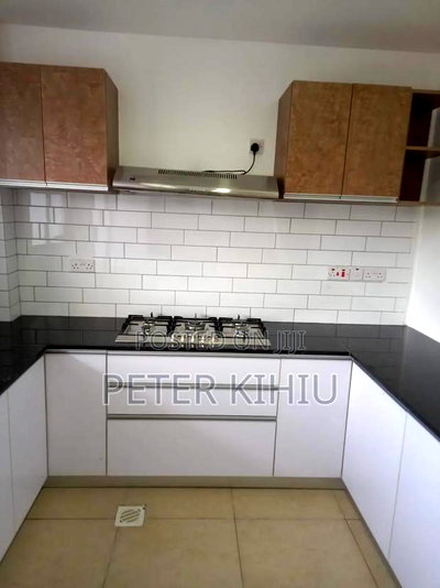 3bdrm Apartment in Lavington for sale - Image 10