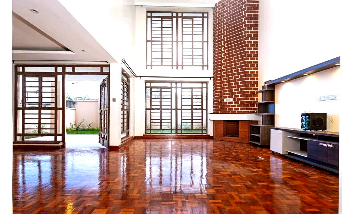 4BR All-Ensuite Townhouse with Rooftop Terrace & DSQ - Matasia