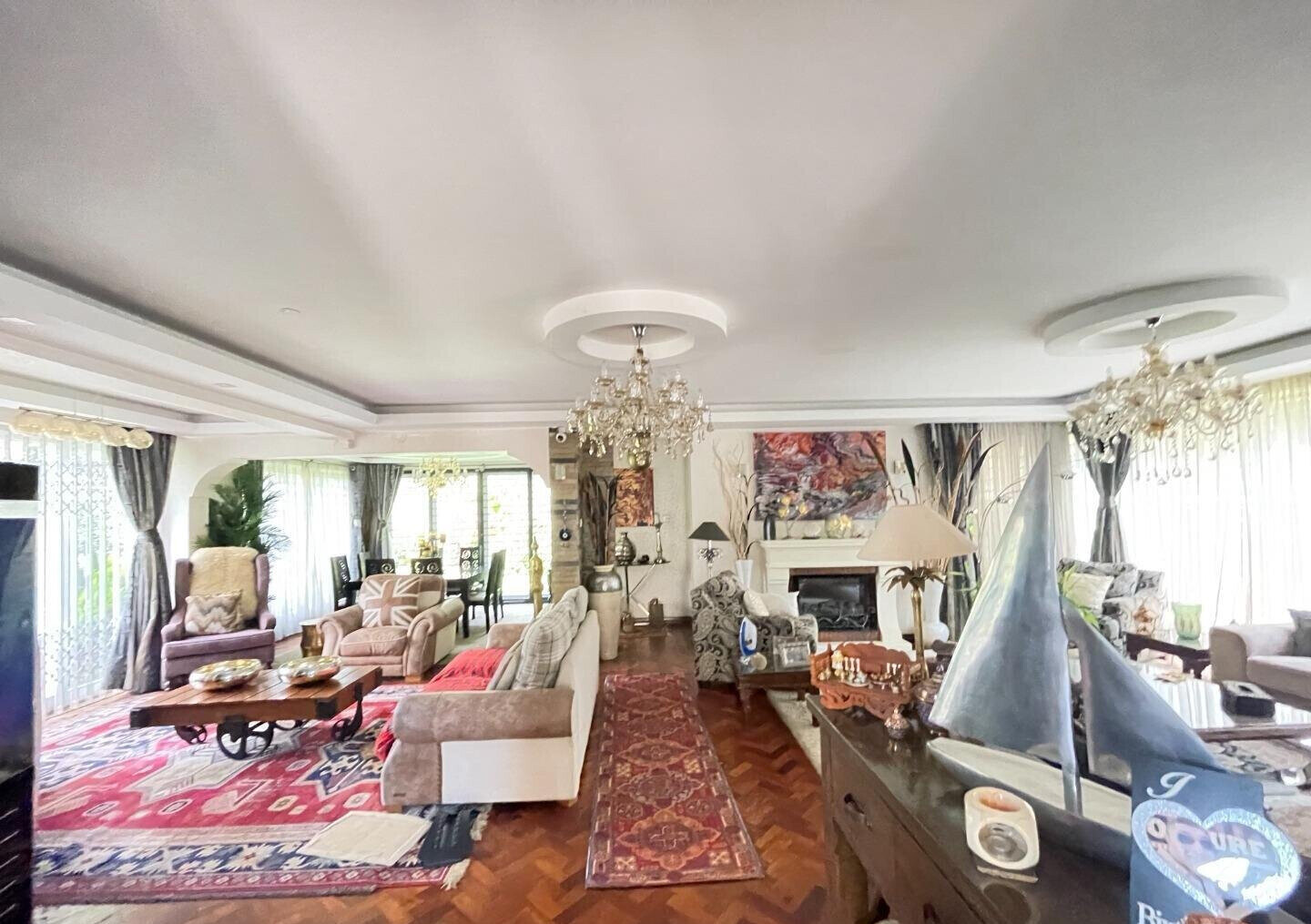 Homely 5-Ensuite Villa with Large Garden & DSQ - Lavington