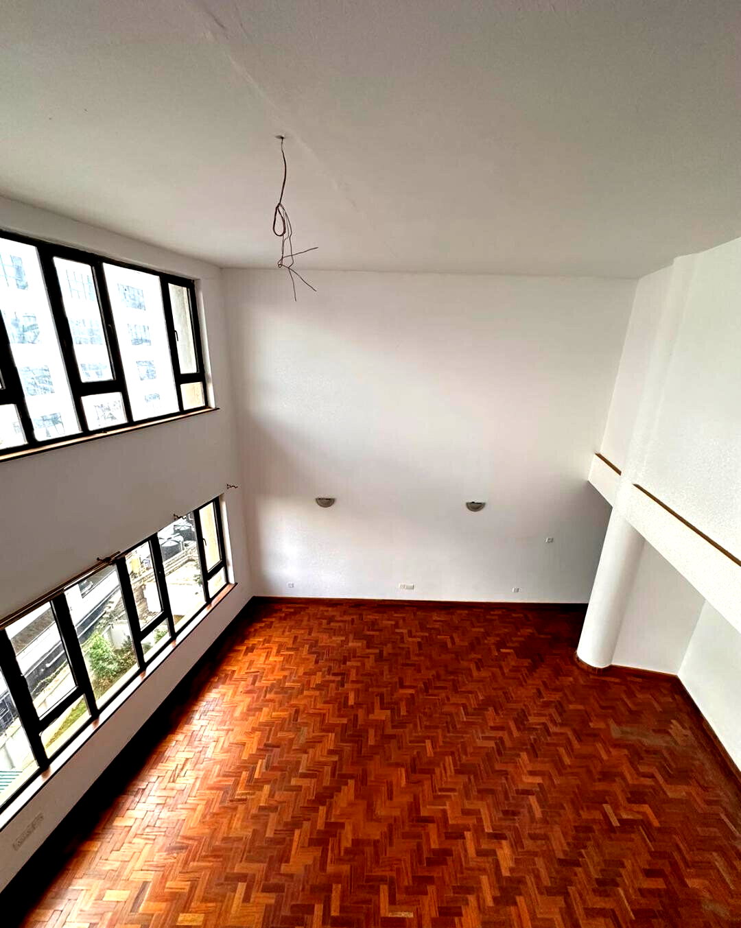 4-Ensuite Duplex with Roof Terrace & DSQ - Riverside Drive