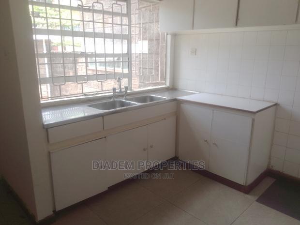 Commercial Bungalow to Let in Kileleshwa