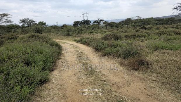 Chumvi: 2.5 Acres for Sale