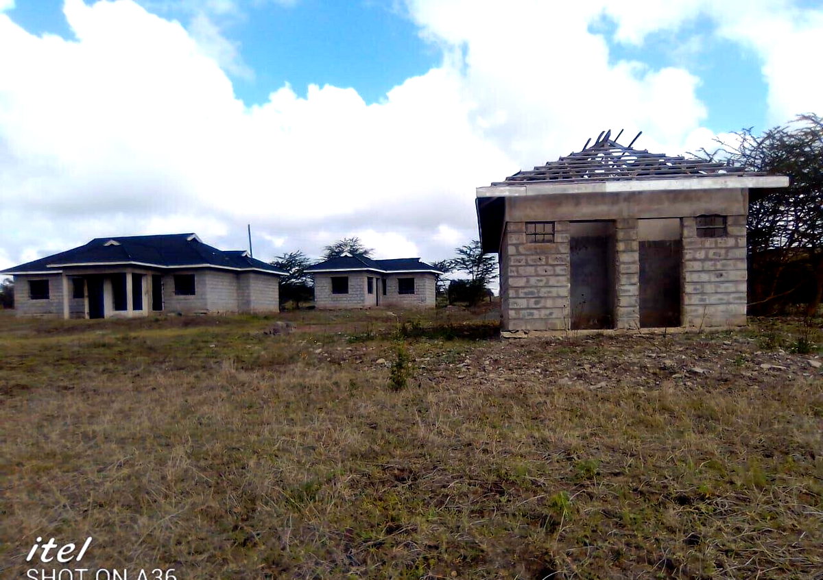 9-Acre Garden Land with Parking - Kajiado