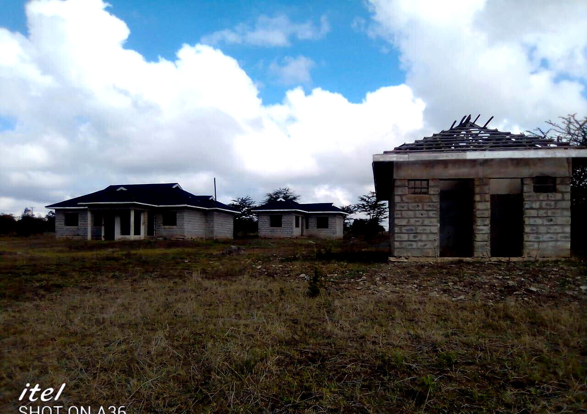 9-Acre Garden Land with Parking - Kajiado
