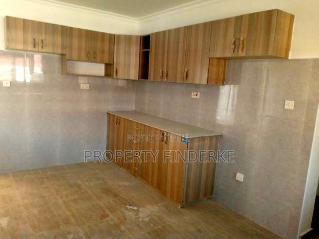 3bdrm Bungalow in Kitengela for sale