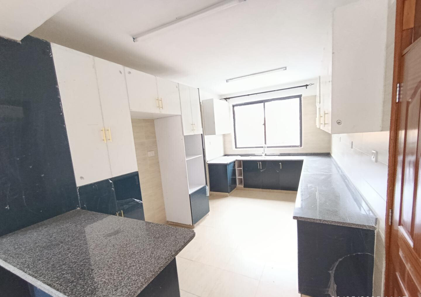 4-Bed Townhouse with DSQ & Garden - Lavington