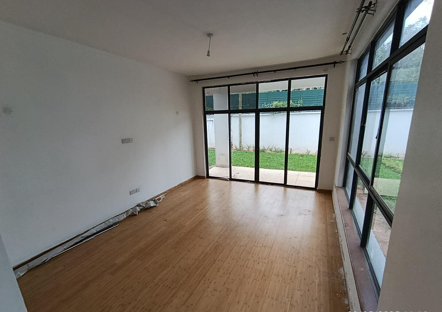 4-Bed Townhouse with DSQ & Garden - Lavington