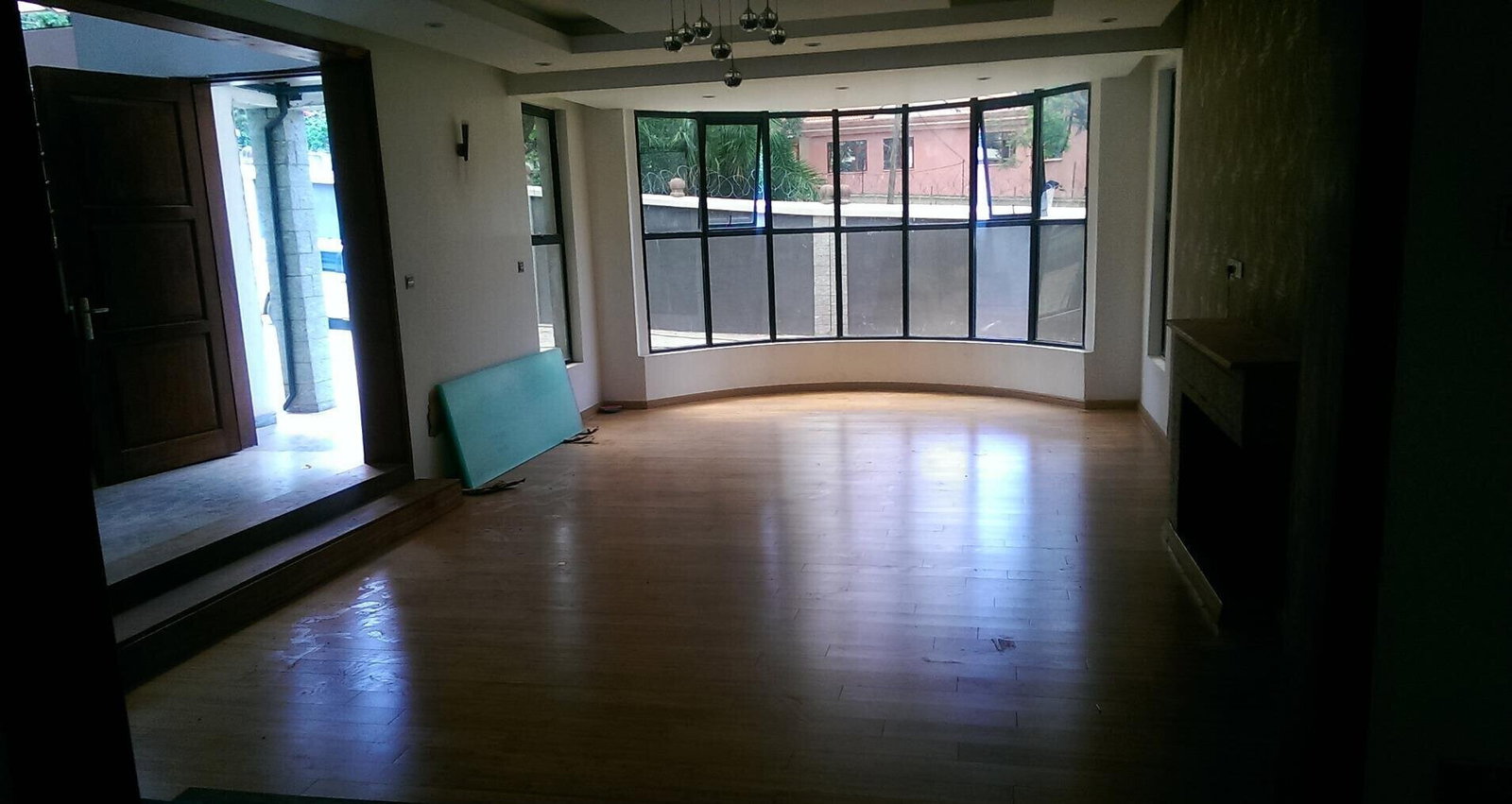 Modern 5-Ensuite Villa with Gym & Steam Room - Lavington