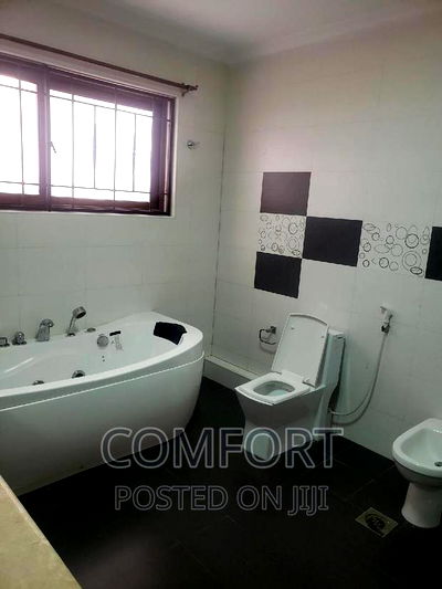 5bdrm Townhouse / Terrace in Lavington Green for rent - Image 6