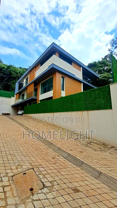 5bdrm Villa in Lavington for sale - Image 18
