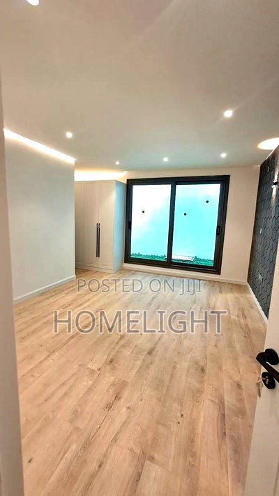 5bdrm Villa in Lavington for sale - Image 11