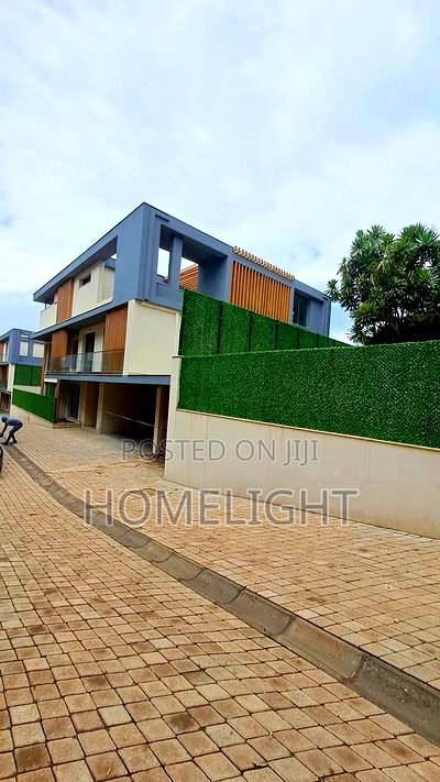 5bdrm Villa in Lavington for sale - Image 20