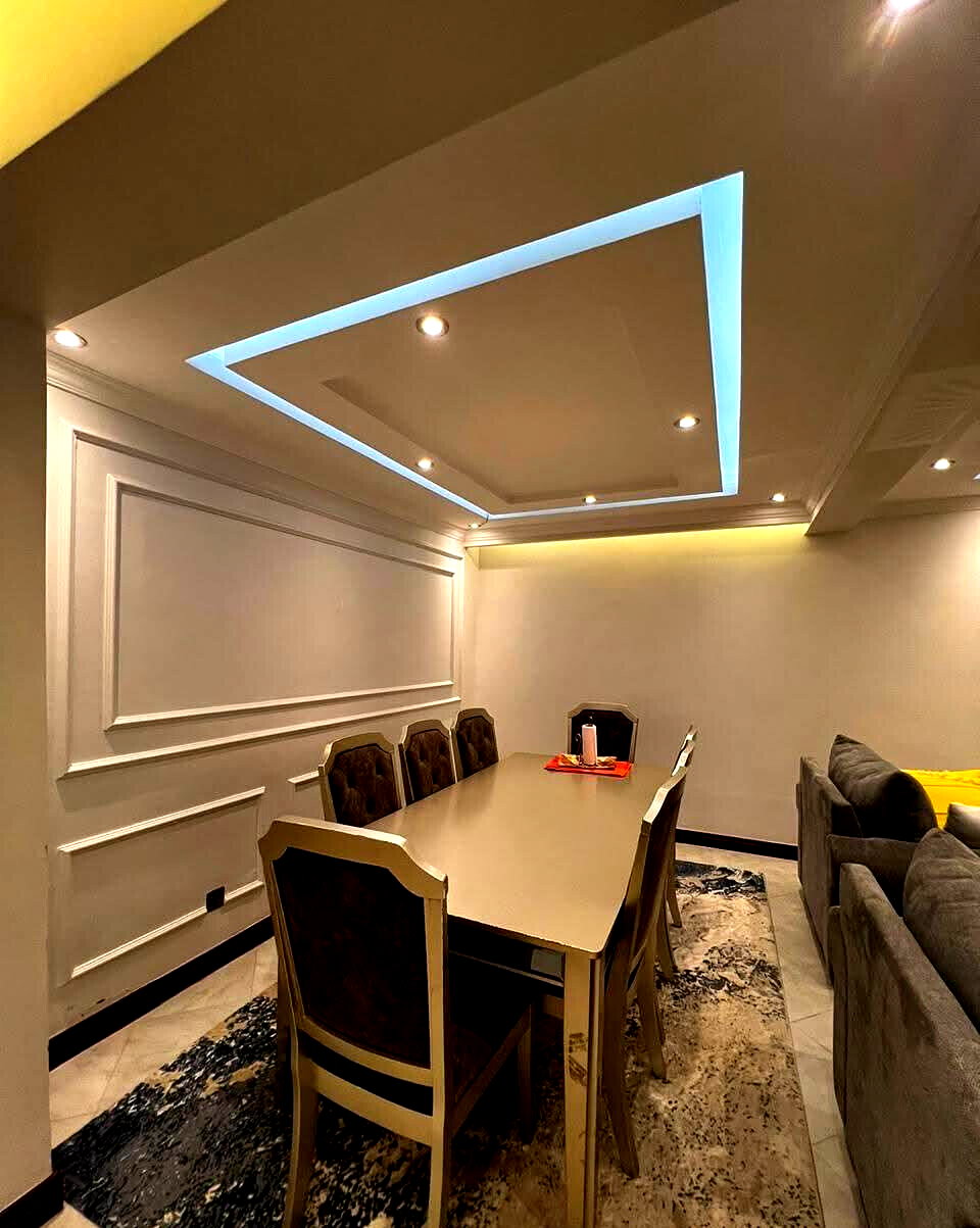 4-Ensuite Maisonette with DSQ & 12,900L Water Storage - Lavington