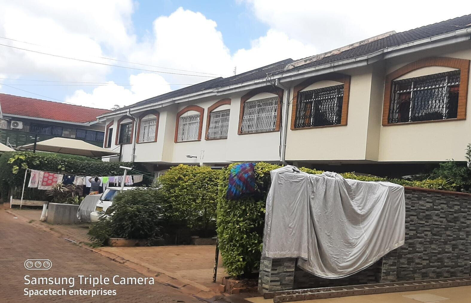 3BR Unfurnished Maisonette with Ample Parking - Westlands