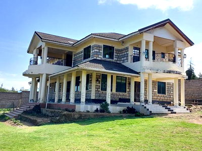 4bdrm Mansion in Naivasha for sale - Image 1
