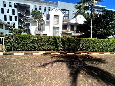 4bdrm Villa in Mugumo Villa, Valley Arcade for rent - Image 1