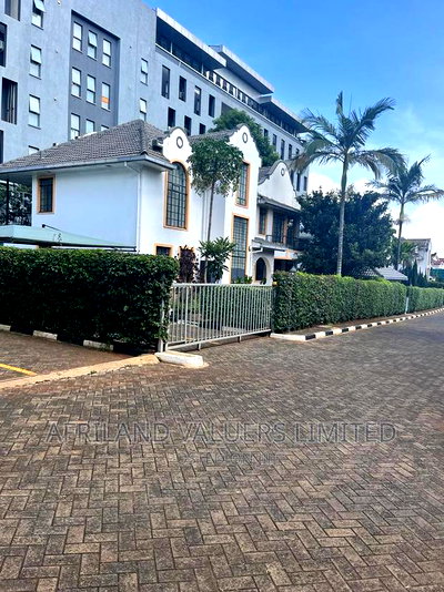 4bdrm Villa in Mugumo Villa, Valley Arcade for rent - Image 3