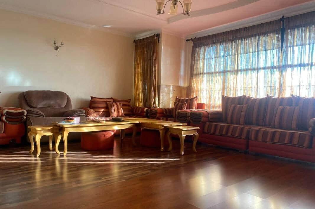 5 En-Suite Bedrooms with DSQ & Solar Power - Old Kitisuru