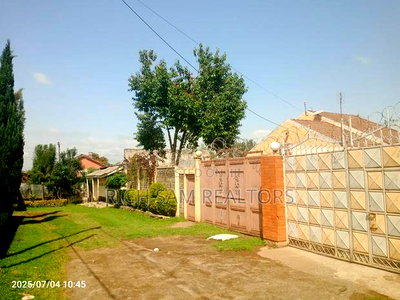 50/100 Plot on Sale Kiamunyi Olivin Centre - Image 1