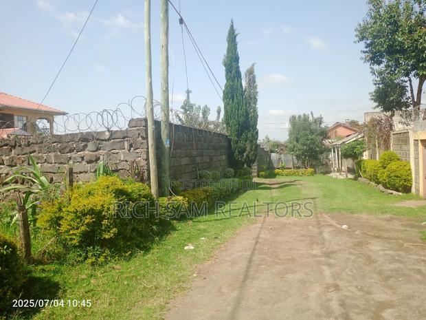 50/100 Plot on Sale Kiamunyi Olivin Centre