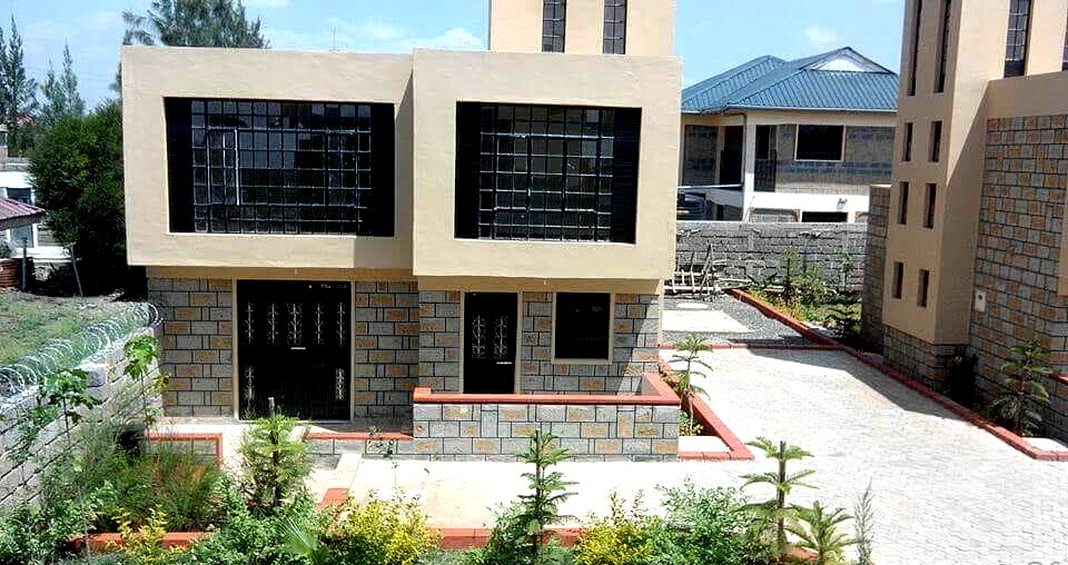 3BR Townhouse 200m from Katani Road - Syokimau
