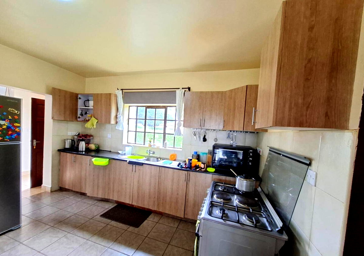 Quarter-Acre Townhouse with Pool & Private Garden - Redhill, Limuru