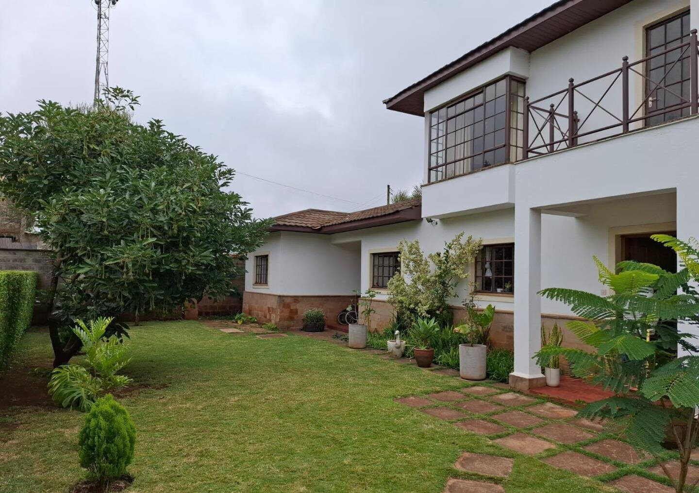 Quarter-Acre Townhouse with Pool & Private Garden - Redhill, Limuru