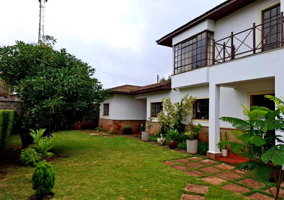 Quarter-Acre Townhouse with Pool & Private Garden - Redhill, Limuru
