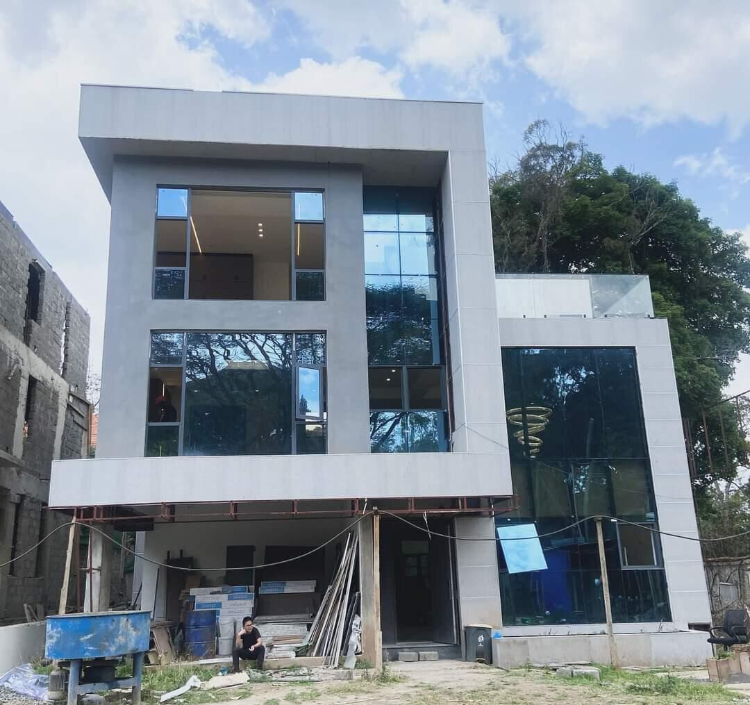 Smart Home 5BR Villa with DSQ & Study - Lavington