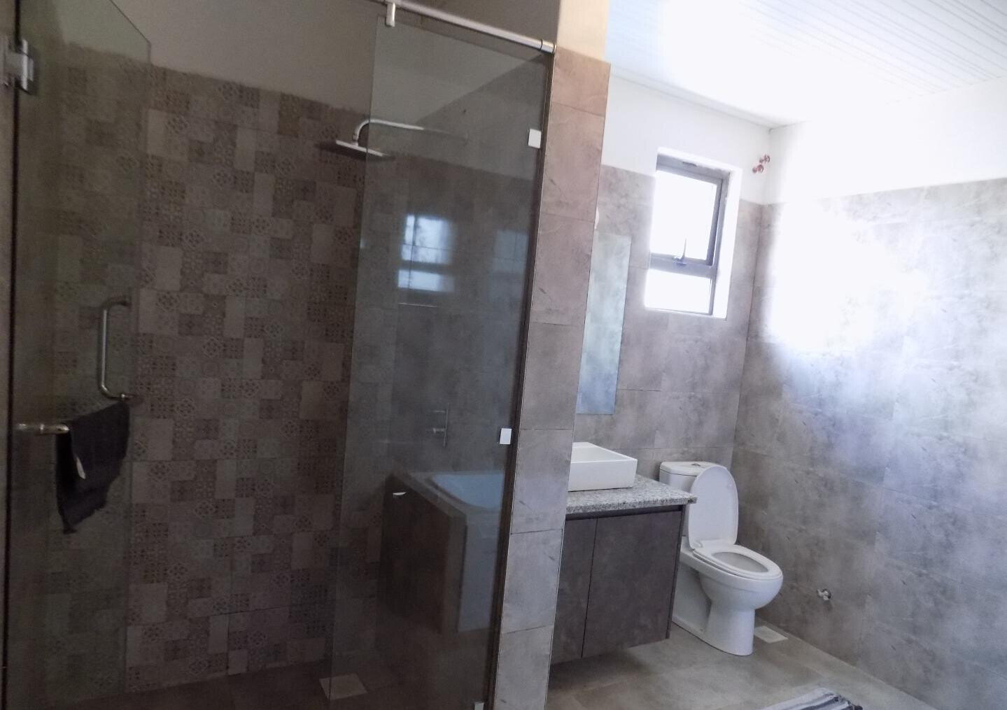 4-Bedroom Villa with Private Garden – Parkwood Villas, Syokimau