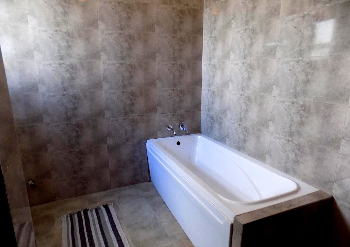 4-Bedroom Villa with Private Garden – Parkwood Villas, Syokimau