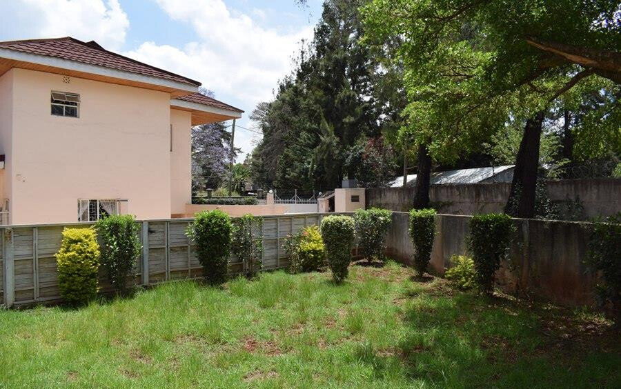 5-Ensuite Townhouse in Quiet Court of 4 - Lavington