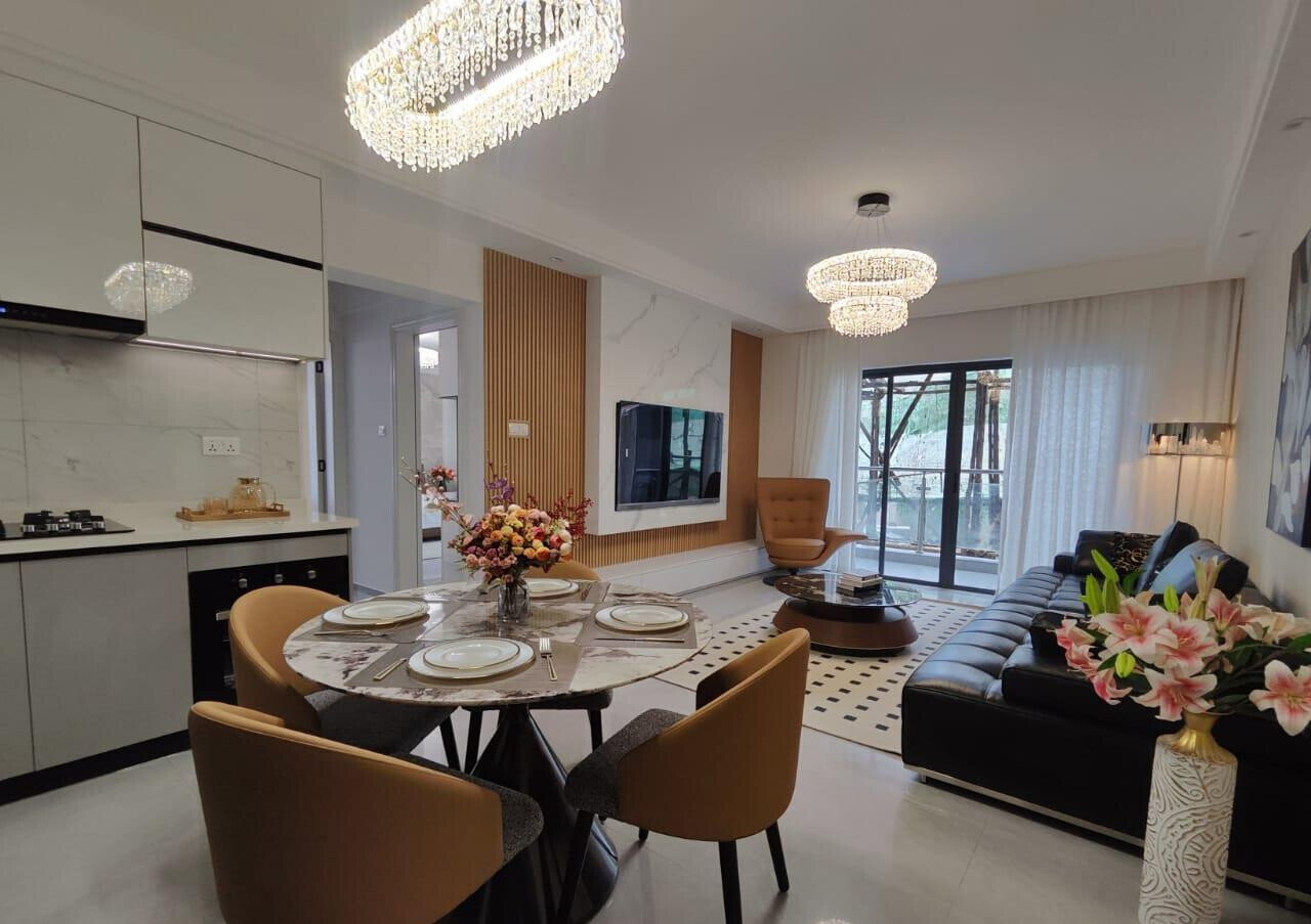 2BR with Infinity Pool & Rooftop Coffee House - Kilimani